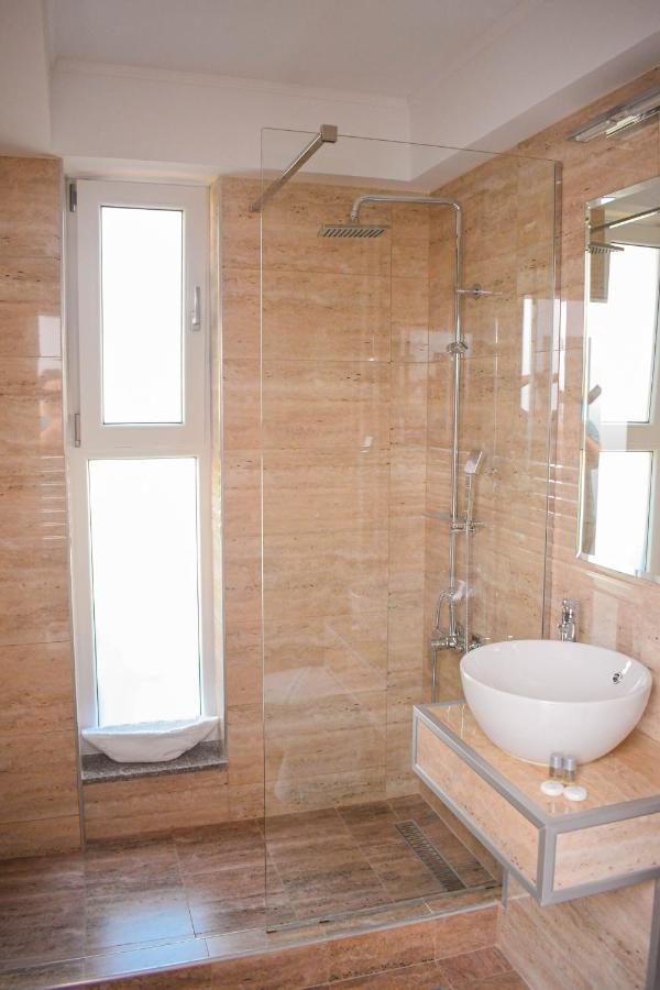 Casa Topaz Mamaia Nord ナボダリ エクステリア 写真