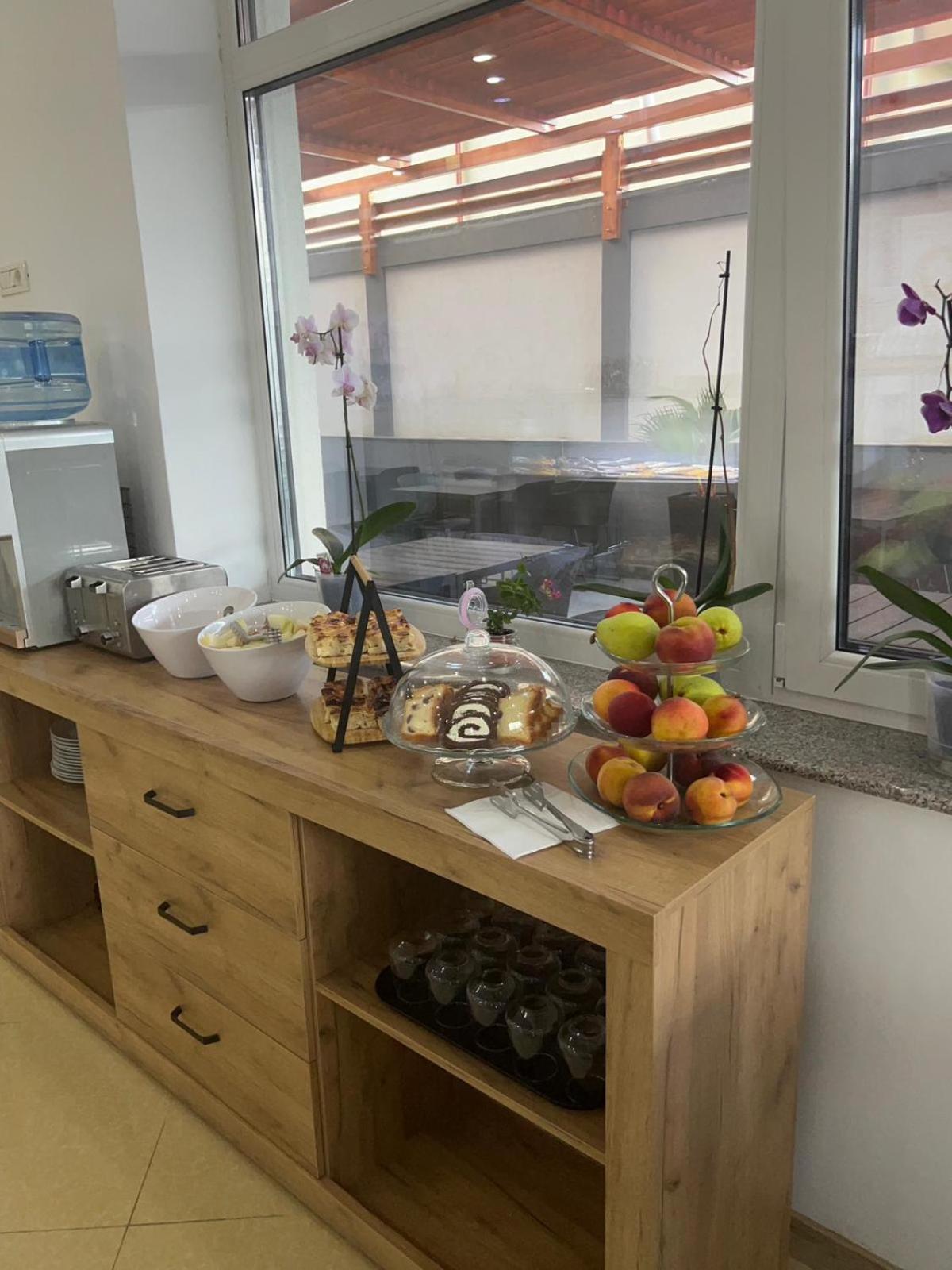Casa Topaz Mamaia Nord ナボダリ エクステリア 写真