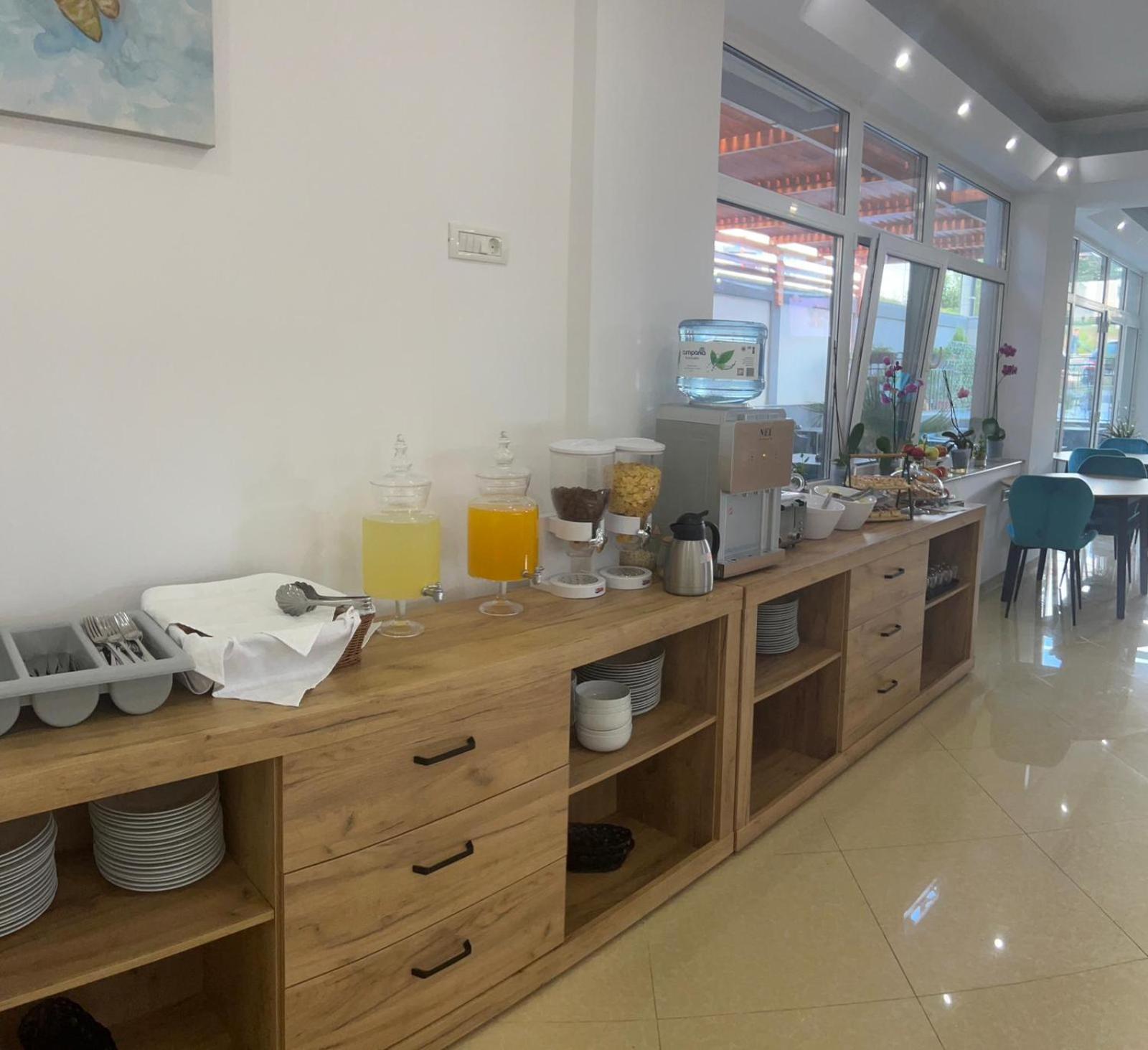 Casa Topaz Mamaia Nord ナボダリ エクステリア 写真