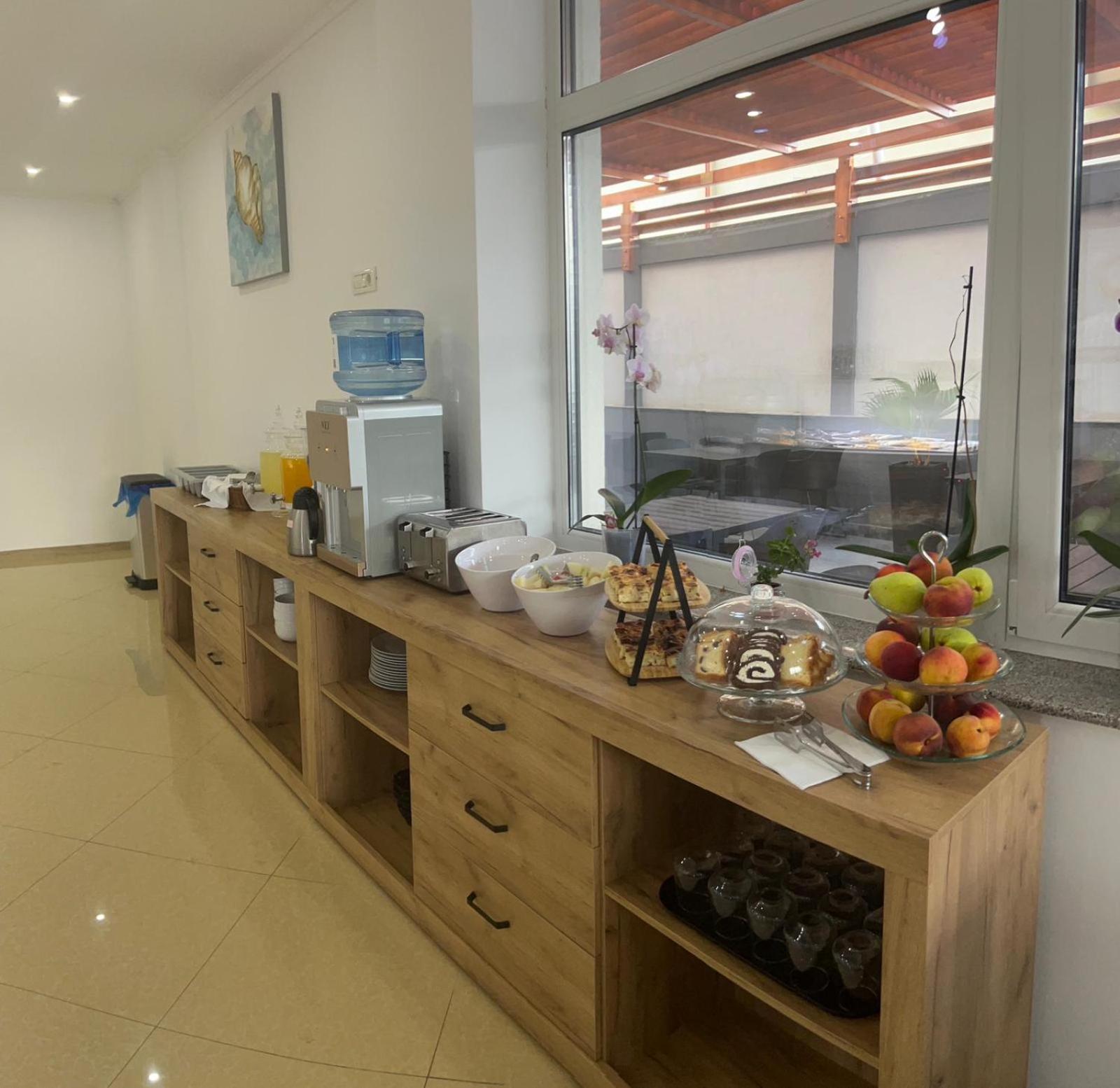Casa Topaz Mamaia Nord ナボダリ エクステリア 写真